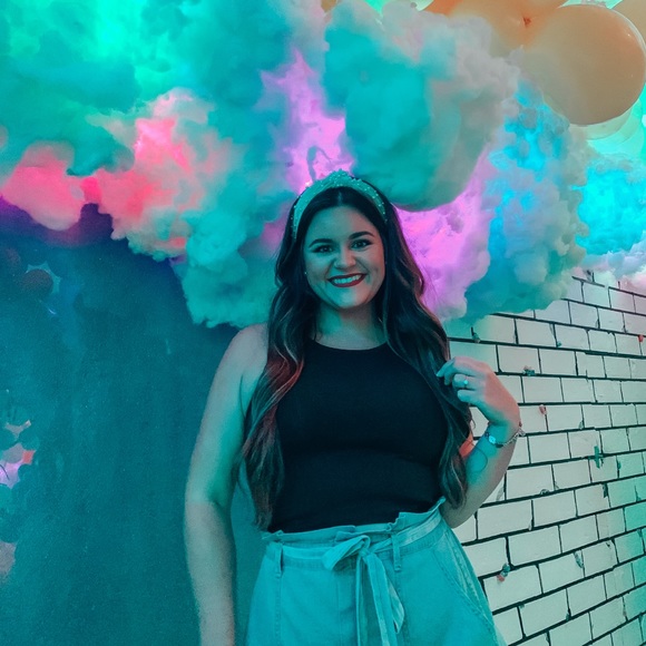 Meet your Posher, Morgan - Picture 1 of 4